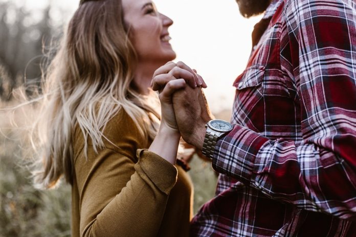 how to be more romantic in a relationship