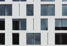 How To Deal With Problematic Neighbors: 18 Strategies how to deal with noisy neighbors