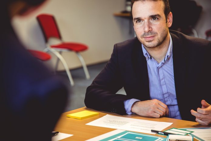 how to make a good job interview impression