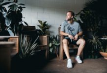 Here Is How To Step Out Of Your Comfort Zone: 20 Strategies how to step out of your comfort zone