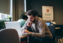 How To Encourage a Friend Not To Give Up: 25 Strategies how to encourage a friend not to give up