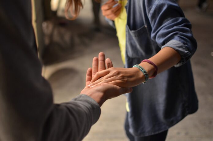 how to help others in your community