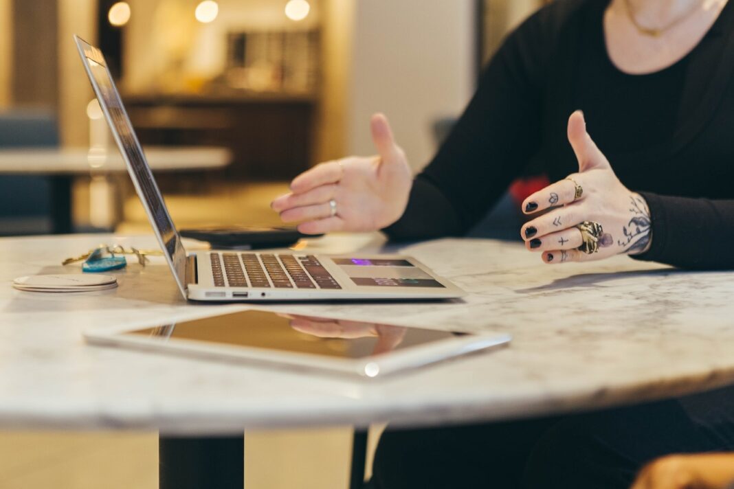 How To Explain Things Better: 13 Effective Tips And Techniques ...