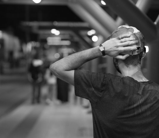 How To Deal With Betrayal In a Relationship: The Quick Guide how to deal with betrayal in a relationship